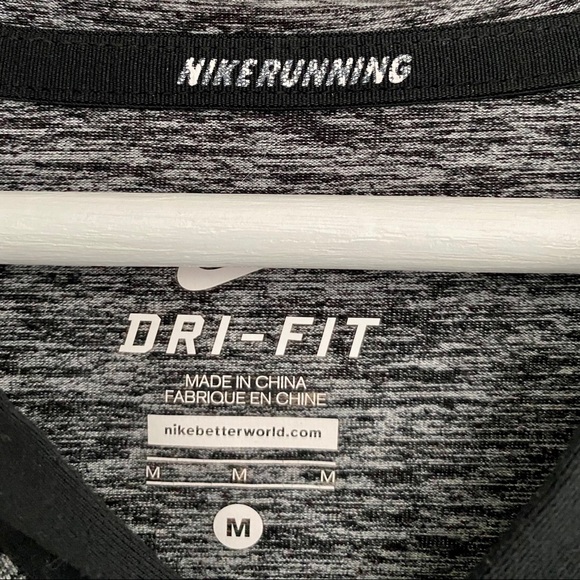 Nike Running Dri Fit Pullover (Medium) - Picture 3 of 5